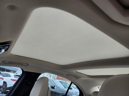 New 2026 Mercedes-Benz E 350 4MATIC Sedan image 21