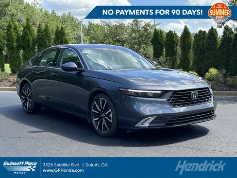 Used 2025 Honda Accord Touring image 1