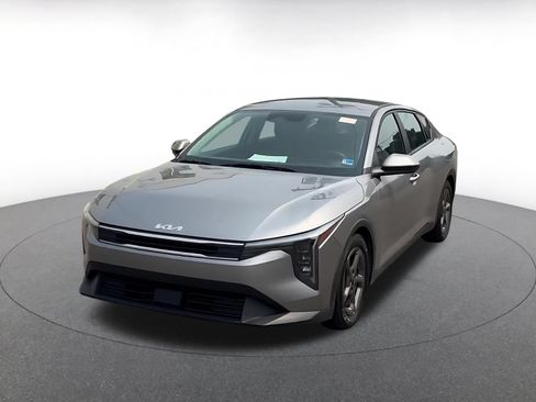 Used 2025 Kia K4 FWD image 6