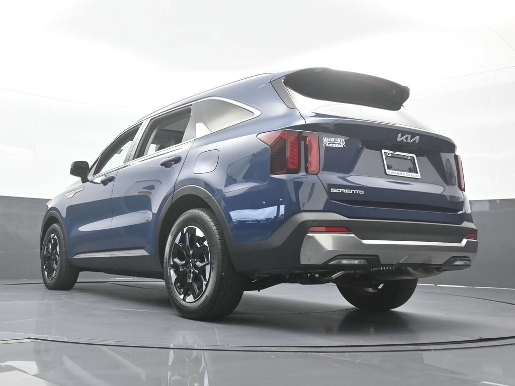 Used 2025 Kia Sorento S w/ Panoramic Sunroof Package FWD image 59