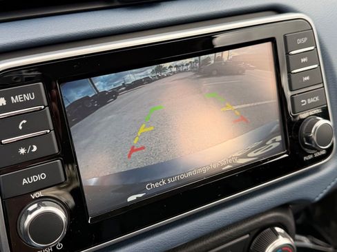 Used 2025 Nissan Versa SV w/ Trunk Package image 21