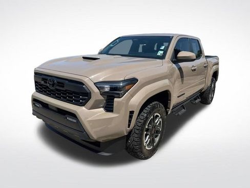 Used 2026 Toyota Tacoma SR5 AWD/4WD image 3