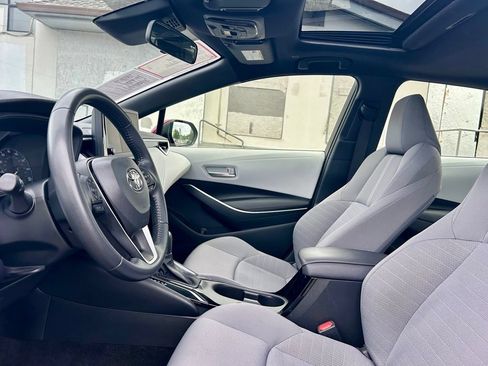 Certified 2024 Toyota Corolla SE w/ SE Package FWD image 10