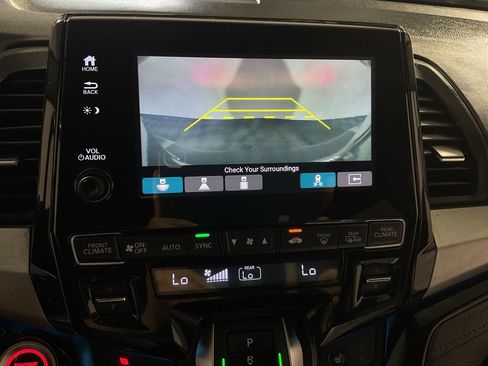 Used 2022 Honda Odyssey Touring image 7