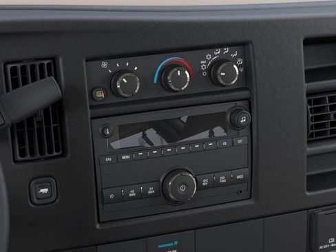 New 2026 GMC Savana 2500 RWD image 21