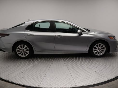 Used 2024 Toyota Camry LE FWD image 7