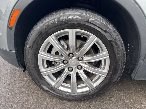 Used 2023 Cadillac XT4 Premium Luxury image 32