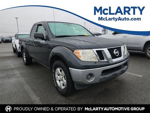Used 2010 Nissan Frontier SE w/ SE Value Truck Pkg image 1