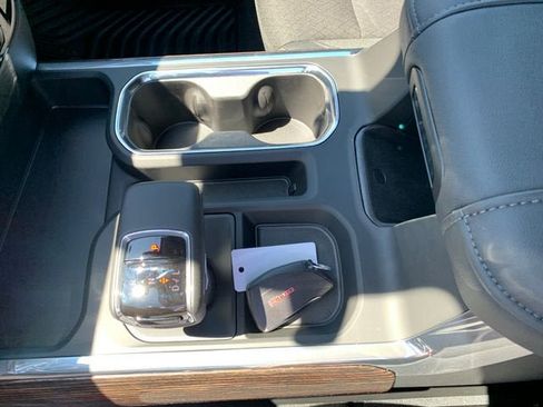 New 2026 GMC Sierra 1500 Elevation w/ Preferred Package AWD/4WD image 24