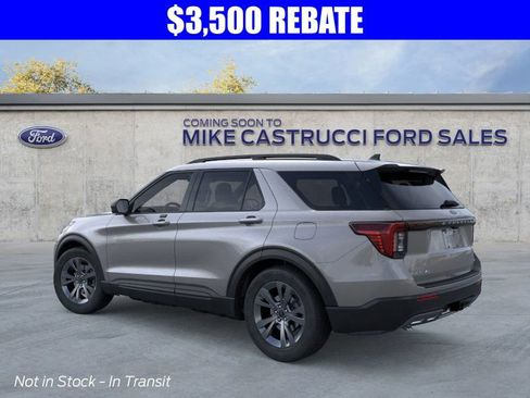 New 2026 Ford Explorer Active image 4