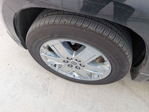 Used 2015 GMC Acadia Denali image 10