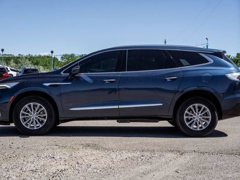 Used 2023 Buick Enclave Essence w/ LPO, Cargo Package FWD image 8