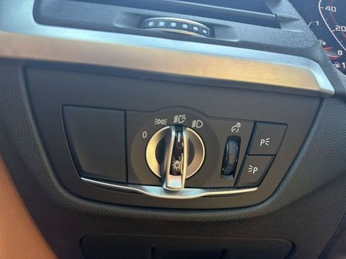 Used 2025 BMW X4 M40i AWD/4WD image 36