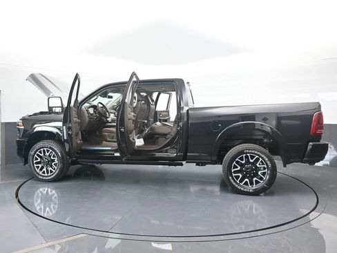 New 2026 RAM 2500 Limited image 81