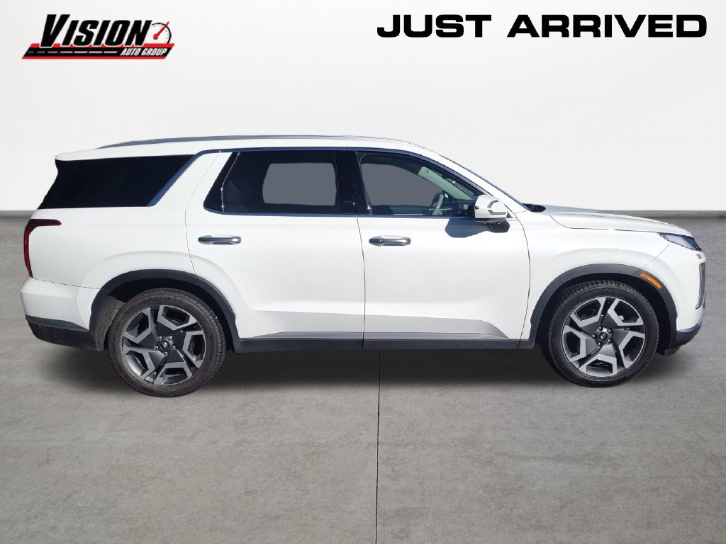 Used 2023 Hyundai Palisade Limited AWD/4WD image 6