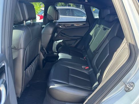 Used 2018 Porsche Macan S AWD/4WD image 37