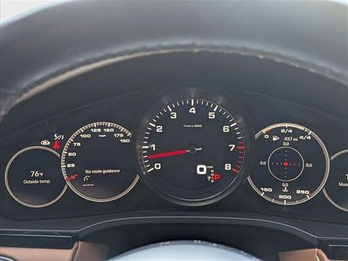 Used 2023 Porsche Cayenne S image 11