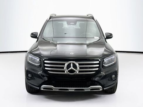 Certified 2025 Mercedes-Benz GLB 250 image 2