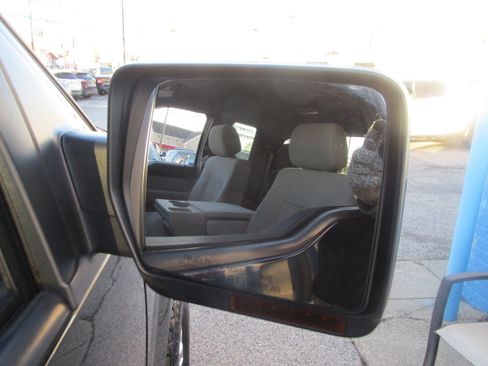 Used 2013 Ford F150 XLT w/ XLT Chrome Pkg image 17