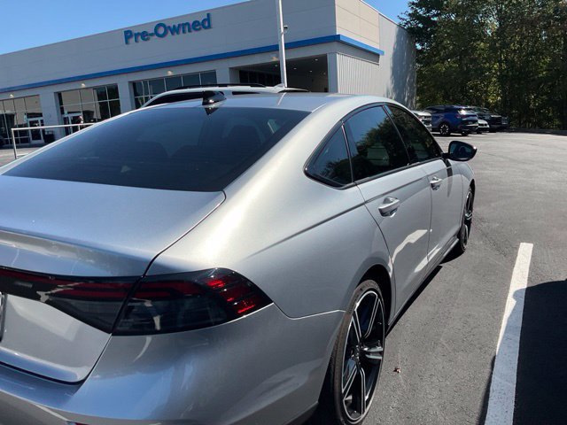Used 2026 Honda Accord SE image 6