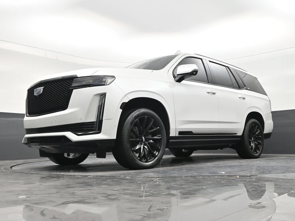 Used 2023 Cadillac Escalade Sport w/ LPO, ONYX Package AWD/4WD image 19