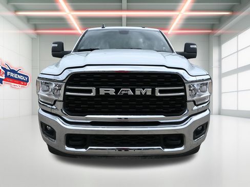 Used 2024 RAM 2500 Big Horn AWD/4WD image 6