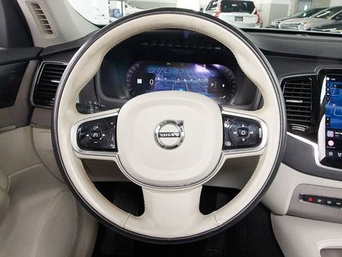 Used 2023 Volvo XC90 B6 Plus w/ Protection Package Premier AWD/4WD image 9