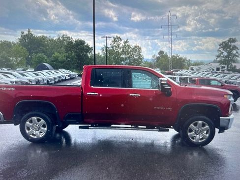 Used 2023 Chevrolet Silverado 2500 LTZ w/ LTZ Convenience Package AWD/4WD image 6