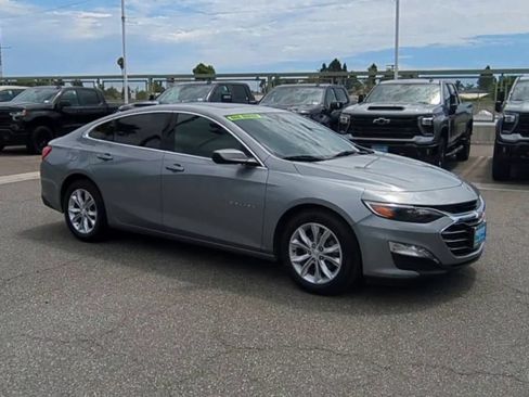 Used 2023 Chevrolet Malibu LT FWD image 2
