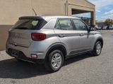 New 2025 Hyundai Venue SE image 5
