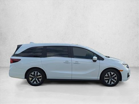 Used 2026 Honda Odyssey EX-L image 4