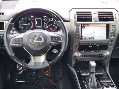 Used 2021 Lexus GX 460 Premium image 29