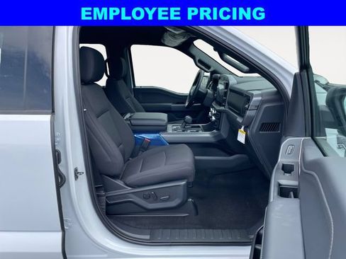New 2026 Ford F150 XLT w/ Equipment Group 302A MID AWD/4WD image 15