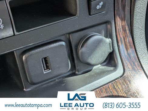 Used 2016 Chevrolet Traverse LT w/ Style and Technology Package FWD image 21