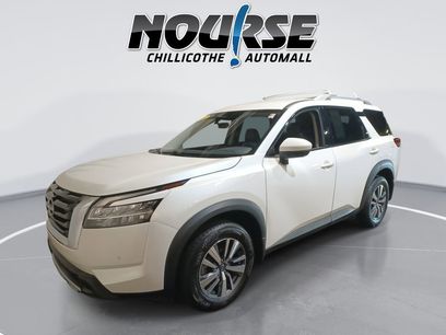 Used 2024 Nissan Pathfinder SL