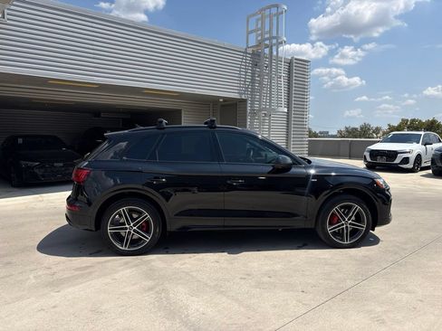 Used 2025 Audi Q5 e Premium Plus w/ Premium Plus Package AWD/4WD image 4