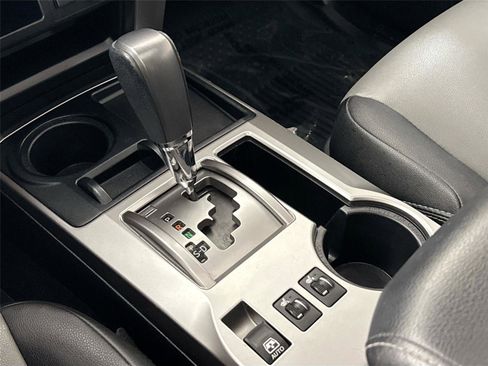 Certified 2022 Toyota 4Runner SR5 Premium w/ Moonroof Package image 28