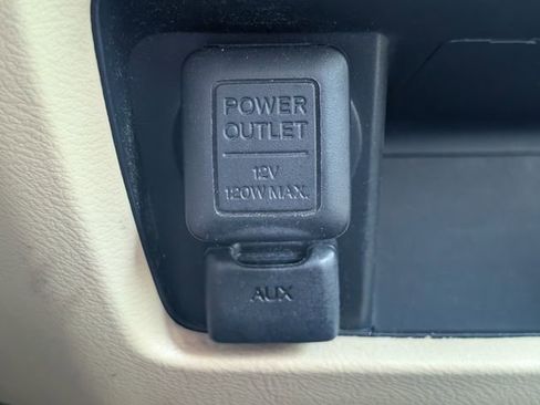 Used 2007 Honda Civic Hybrid Sedan image 16