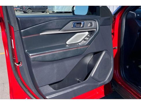 Used 2025 Ford Explorer ST AWD/4WD image 25