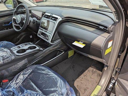 New 2023 Hyundai Tucson Limited image 30