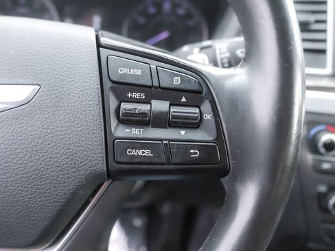 Used 2015 Hyundai Genesis 3.8 image 20