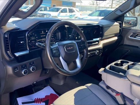 Used 2022 GMC Sierra 1500 SLE image 14