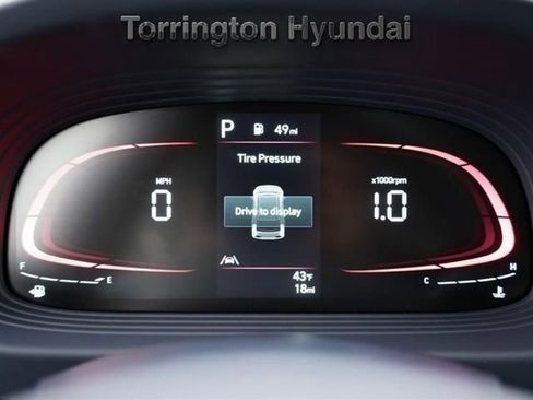 New 2025 Hyundai Venue Limited image 17