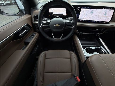 New 2026 Chevrolet Suburban High Country image 11