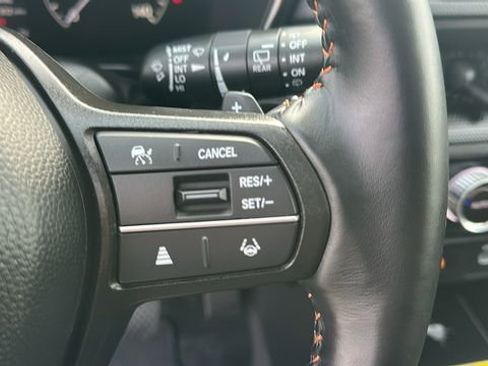 Used 2025 Honda CR-V Sport-L image 14