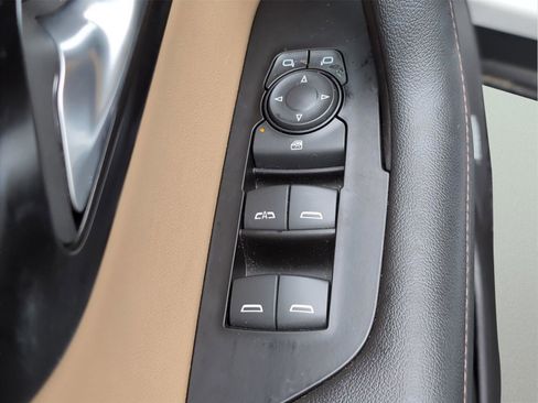 Used 2024 Chevrolet Blazer Premier w/ Driver Confidence II Package FWD image 16