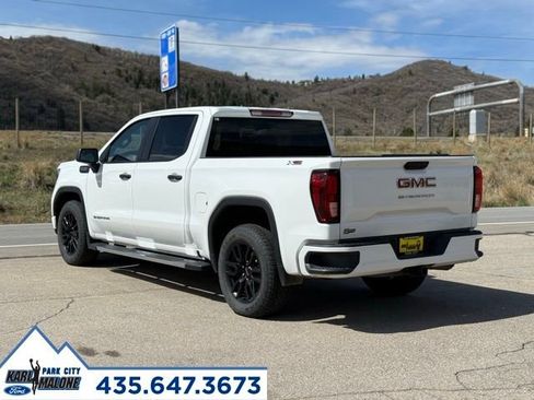 Used 2025 GMC Sierra 1500 Pro w/ Graphite Edition image 3
