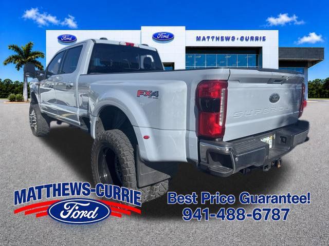Used 2024 Ford F350 Lariat w/ Lariat Ultimate Package AWD/4WD image 4
