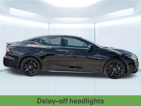 Used 2021 Nissan Maxima SR w/ Sport Mat Group image 8