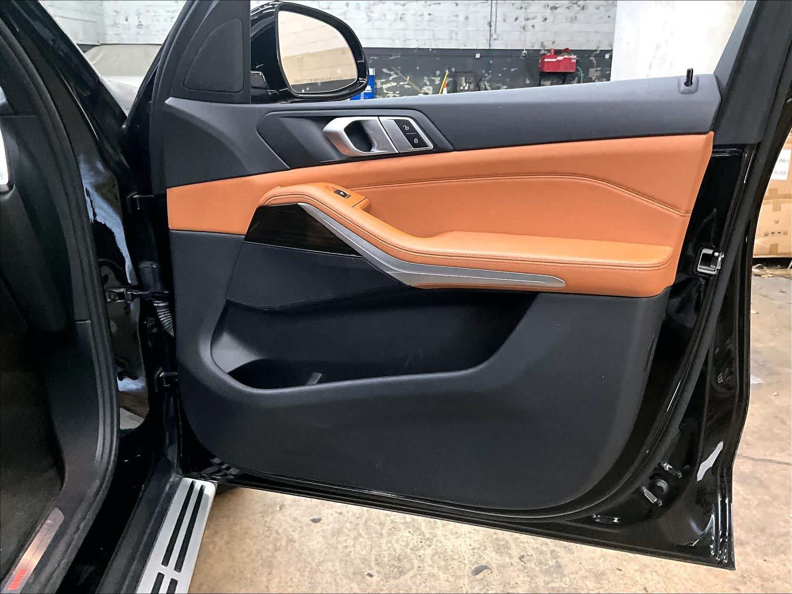 Used 2019 BMW X5 xDrive40i w/ Convenience Package AWD/4WD image 26